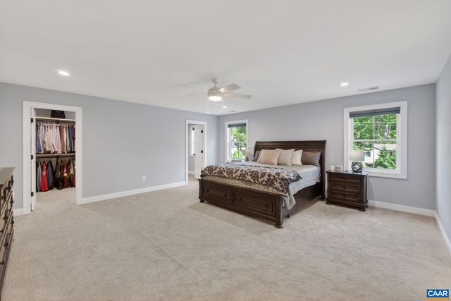 552 BELLUNO LN, Charlottesville, VA 22911