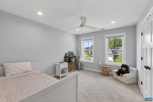 552 BELLUNO LN, Charlottesville, VA 22911