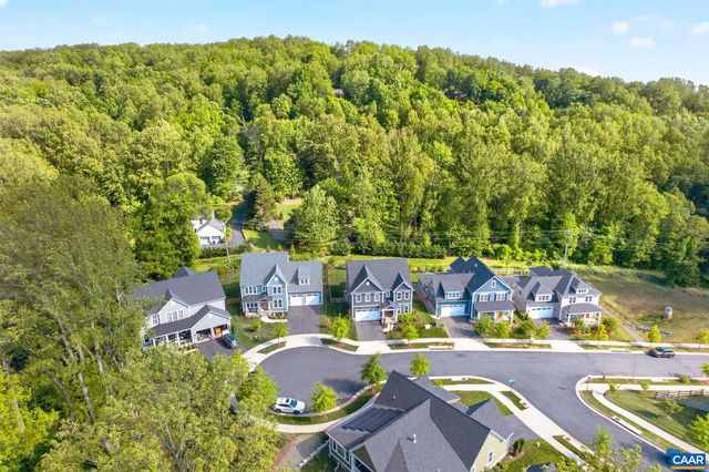 552 BELLUNO LN, Charlottesville, VA 22911