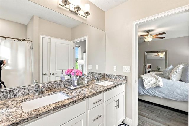 520 S SHELL ROAD, Deland, FL 32720