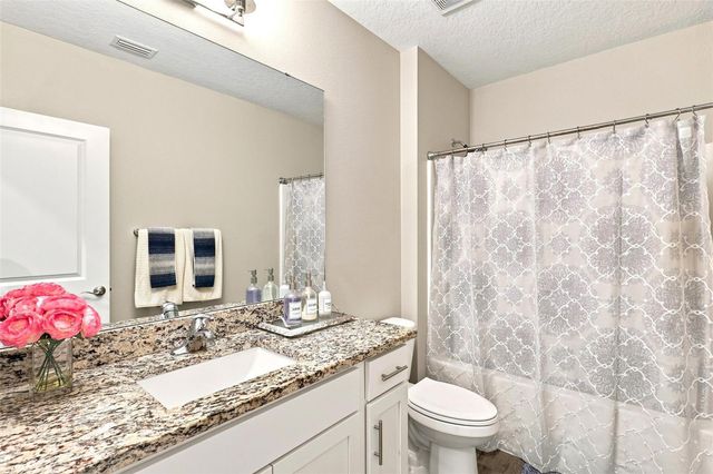520 S SHELL ROAD, Deland, FL 32720