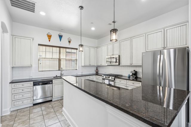 638 Arbol, Irving, TX 75039