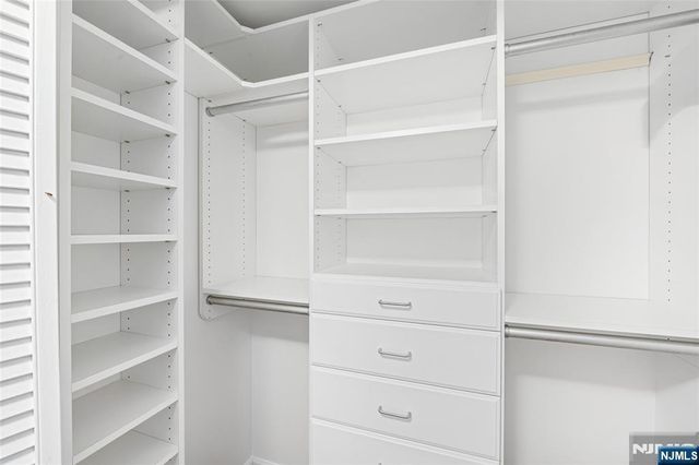 700 1st Street 4C, Hoboken, NJ 07030