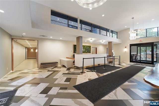 700 1st Street 4C, Hoboken, NJ 07030