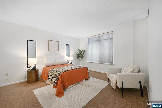700 1st Street 4C, Hoboken, NJ 07030