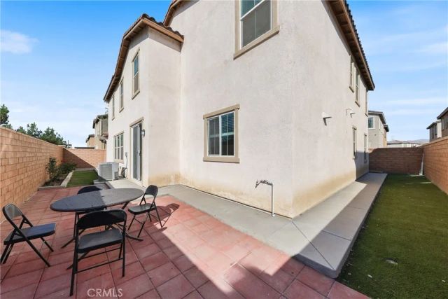 3938 Cambria Privado, Ontario, CA 91762