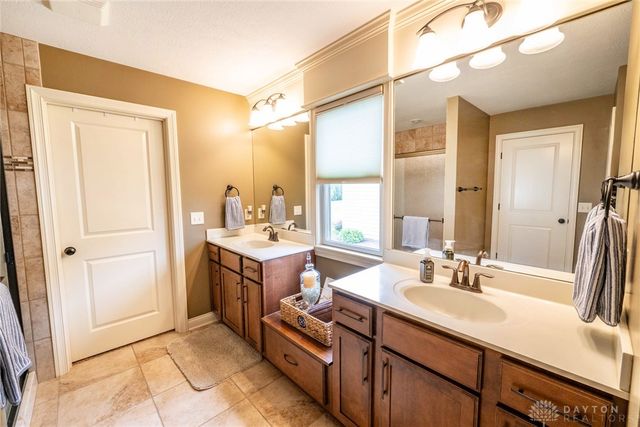 1250 Daylily Way, Tipp City, OH 45373