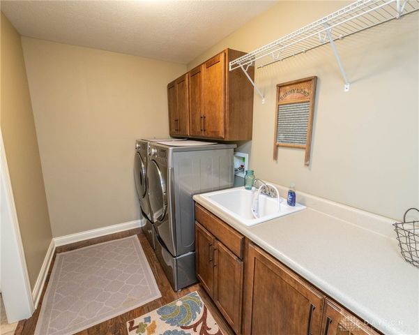 1250 Daylily Way, Tipp City, OH 45373