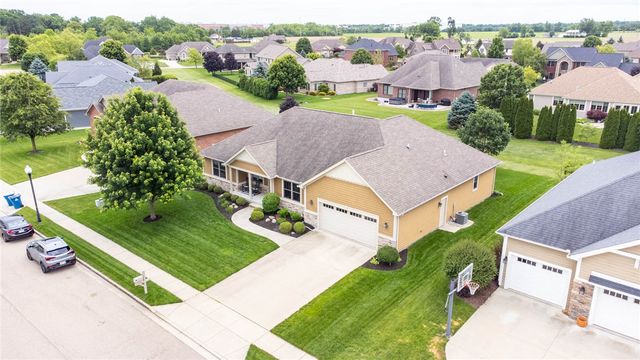 1250 Daylily Way, Tipp City, OH 45373