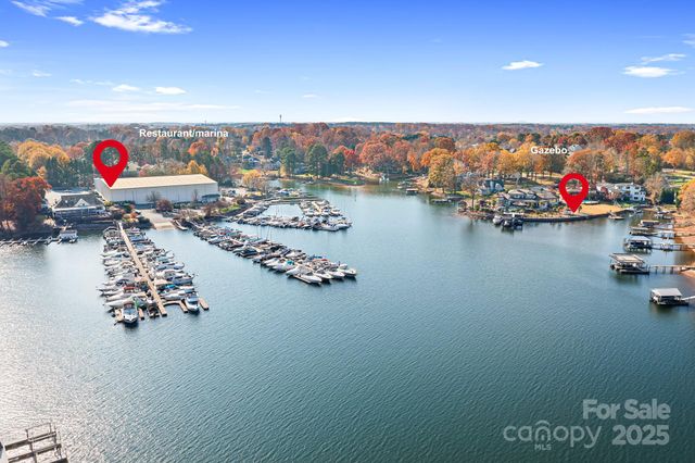 20332 Colony Point Lane, Cornelius, NC 28031