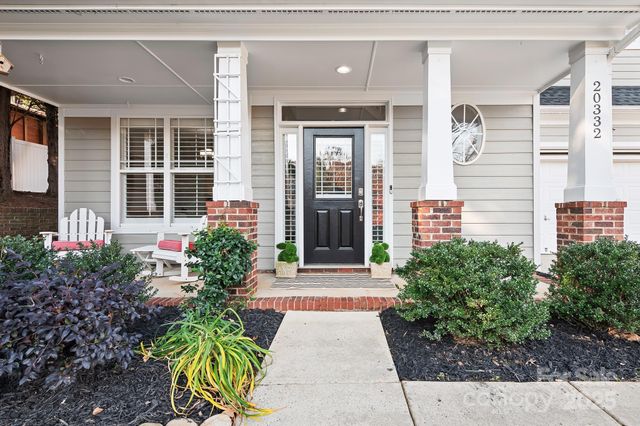 20332 Colony Point Lane, Cornelius, NC 28031