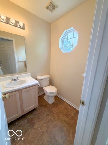 5447 Kelvington Lane, Indianapolis, IN 46254