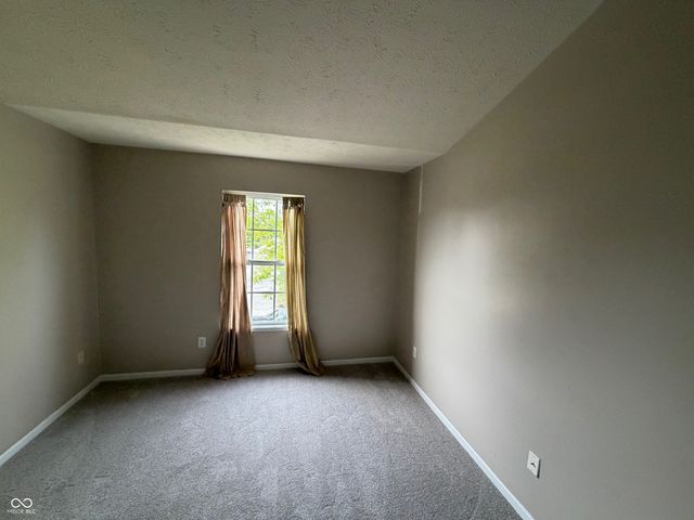 5447 Kelvington Lane, Indianapolis, IN 46254