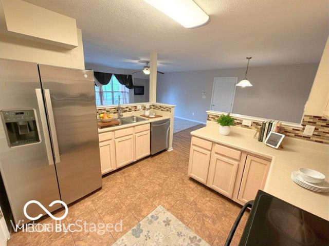 5447 Kelvington Lane, Indianapolis, IN 46254