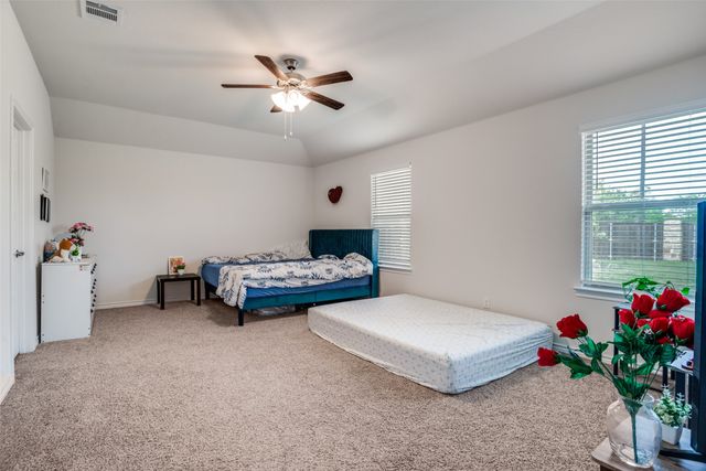 3901 Kenworth Lane, Mckinney, TX 75071