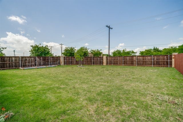 3901 Kenworth Lane, Mckinney, TX 75071