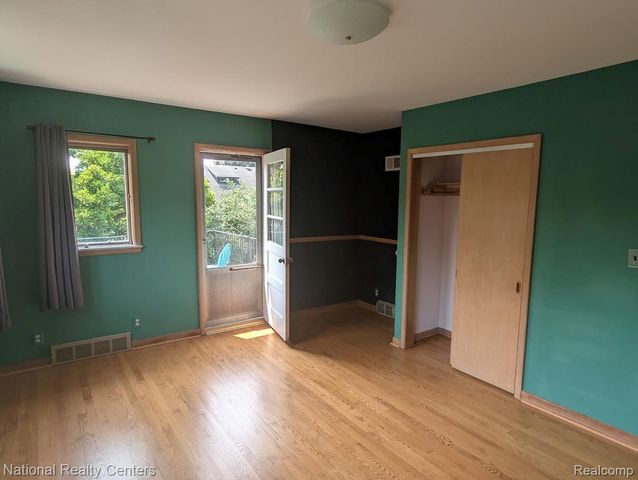 821 Pemberton Road, Grosse Pointe Park, MI 48230