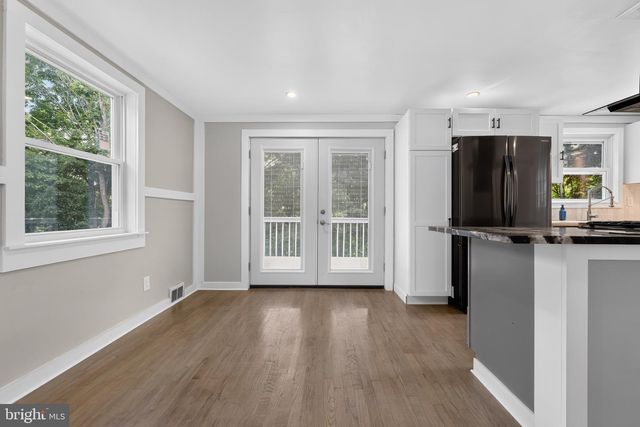 6 NORBERT ST, Pittsburgh, PA 15202