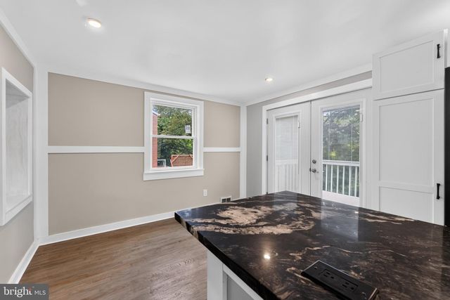 6 NORBERT ST, Pittsburgh, PA 15202