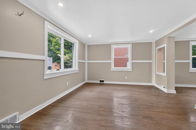 6 NORBERT ST, Pittsburgh, PA 15202