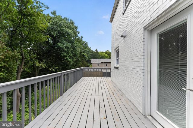 6 NORBERT ST, Pittsburgh, PA 15202