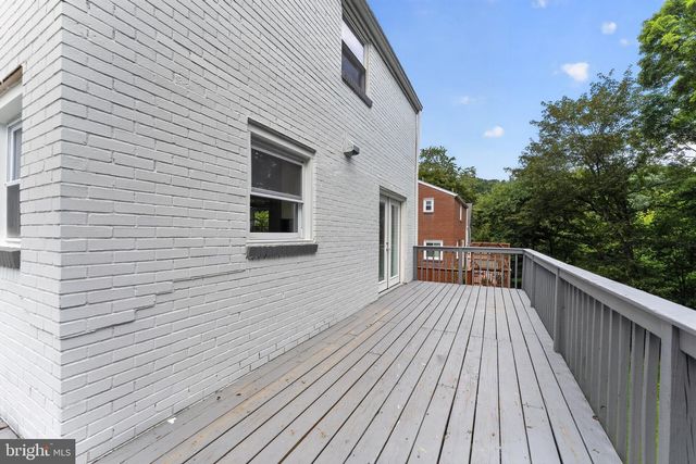 6 NORBERT ST, Pittsburgh, PA 15202