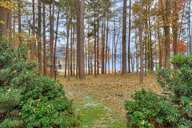 206 Roujon Trace, Mc Cormick, SC 29835