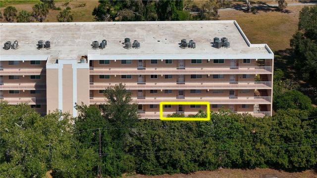 9510 HARBOR GREENS WAY 207, Seminole, FL 33776