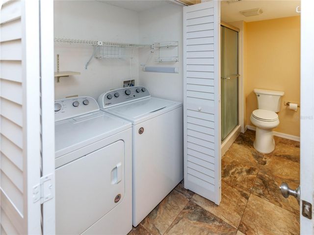 9510 HARBOR GREENS WAY 207, Seminole, FL 33776