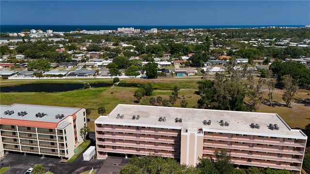 9510 HARBOR GREENS WAY 207, Seminole, FL 33776