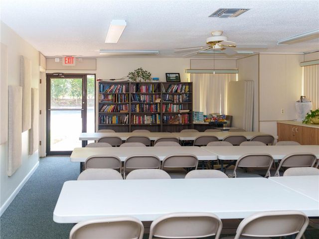 9510 HARBOR GREENS WAY 207, Seminole, FL 33776