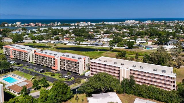 9510 HARBOR GREENS WAY 207, Seminole, FL 33776