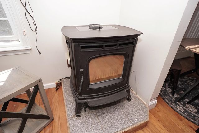 90 Green Road, Raymond, NH 03077