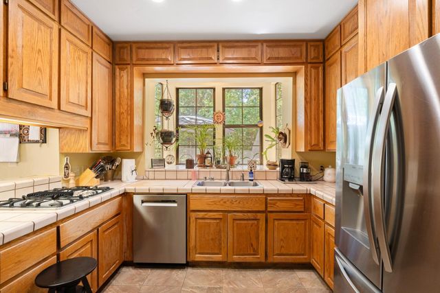 5732 Mizpah, Murphys, CA 95247