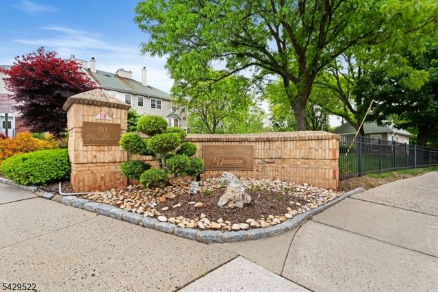 50 Pine St 215, Montclair Twp., NJ 07042