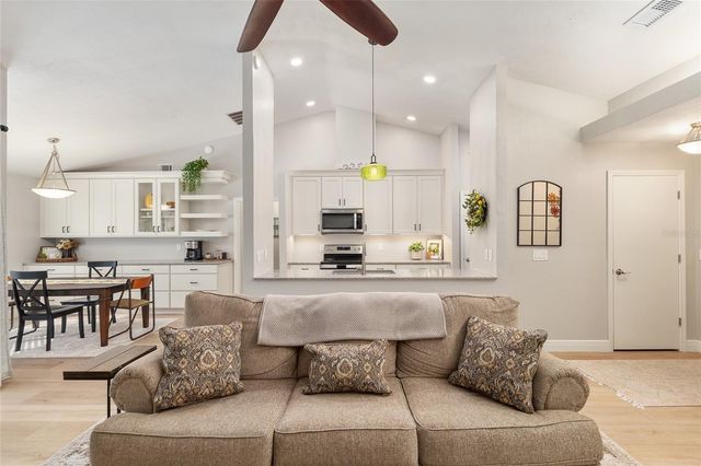 4122 NW 59TH TERRACE, Gainesville, FL 32606