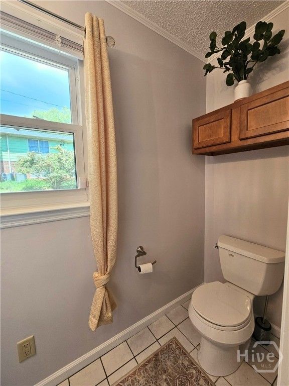 Image 22 of property listing at 160 Edgewood Drive, Athens, GA 30606