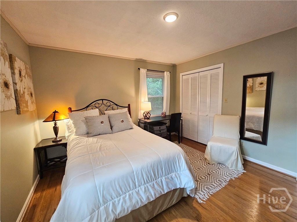 Image 36 of property listing at 160 Edgewood Drive, Athens, GA 30606