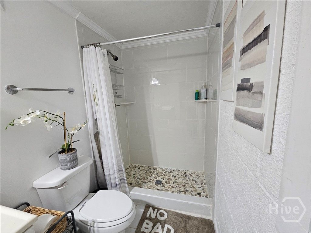 Image 50 of property listing at 160 Edgewood Drive, Athens, GA 30606