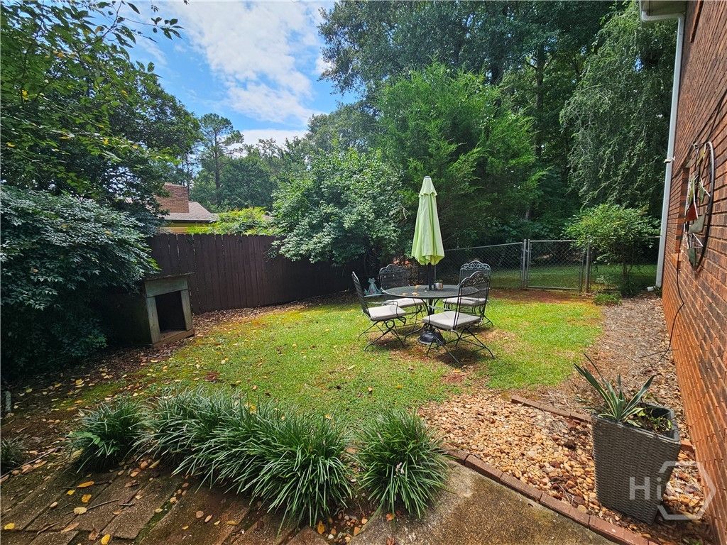 Image 52 of property listing at 160 Edgewood Drive, Athens, GA 30606