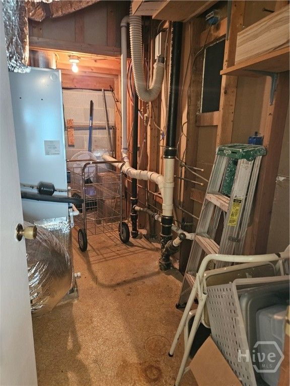 Image 61 of property listing at 160 Edgewood Drive, Athens, GA 30606