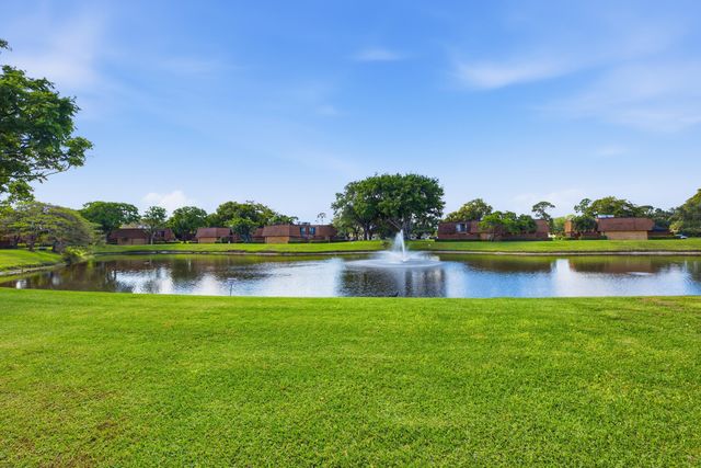 2306 23rd Lane, Greenacres, FL 33463