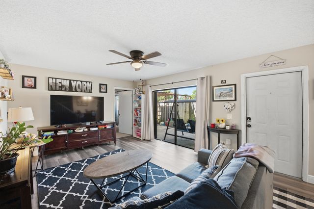 2306 23rd Lane, Greenacres, FL 33463