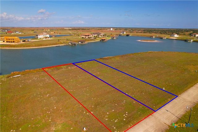 159 Chateau Way, Port O'connor, TX 77982