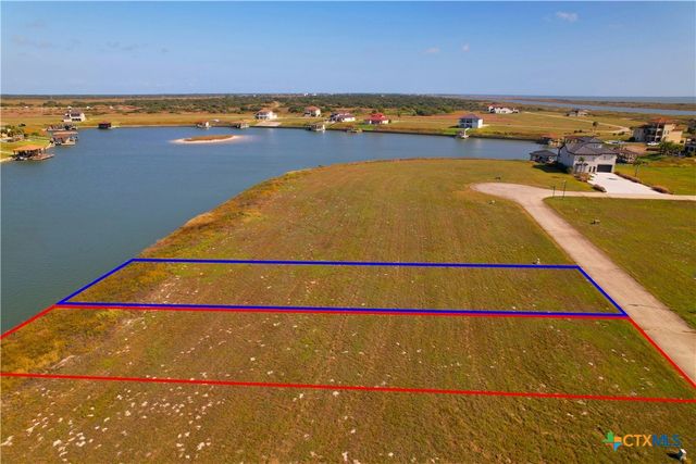 159 Chateau Way, Port O'connor, TX 77982