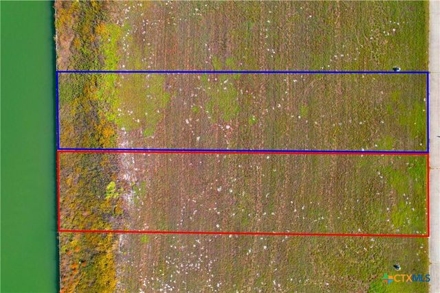 159 Chateau Way, Port O'connor, TX 77982