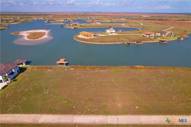 159 Chateau Way, Port O'connor, TX 77982