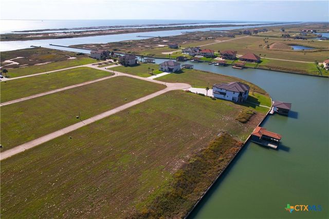 159 Chateau Way, Port O'connor, TX 77982