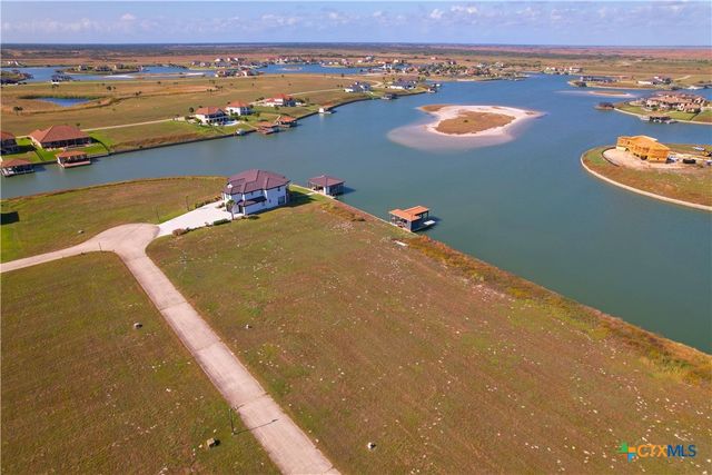 159 Chateau Way, Port O'connor, TX 77982