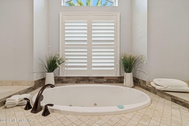 433 VENENCIA Way, St. Augustine, FL 32086